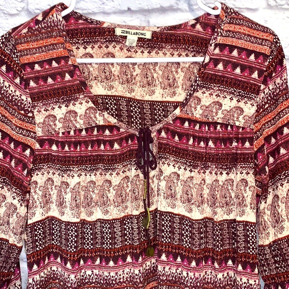 Billabong Boho Gypsy Long Sleeved Paisley Striped Shift Dress | Size Medium - Picture 4 of 5